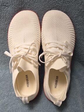 NWOT HOBIBEAR Broom Barefoot Shoe ~ Cream Knit Lace-Up Sneakers